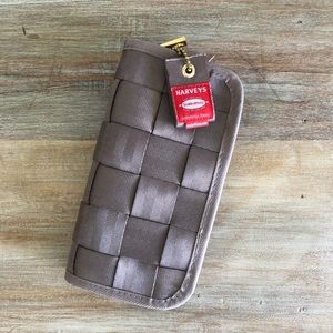 ✨HARVEY’S CLASSIC WALLET✨